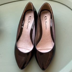 Black dress flats